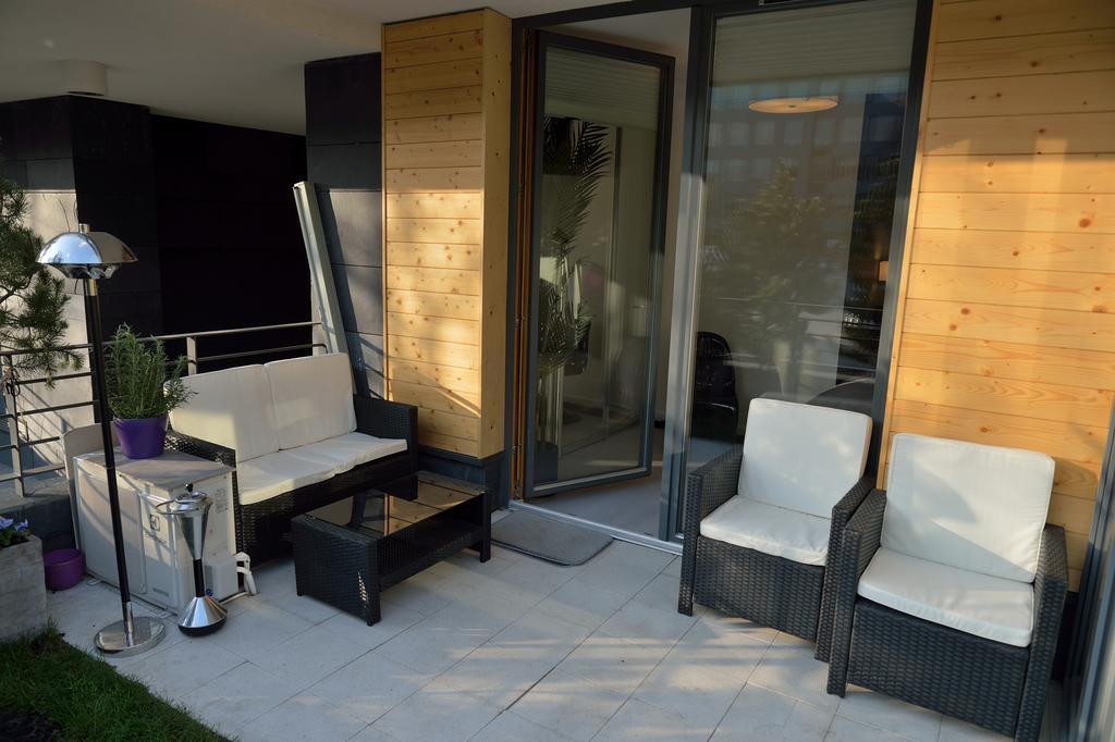 Garden Apartment Cracow- Shopping Mall 1Min, Underground Parking, Family Friendly, City Center Krasków Eksteriør bilde