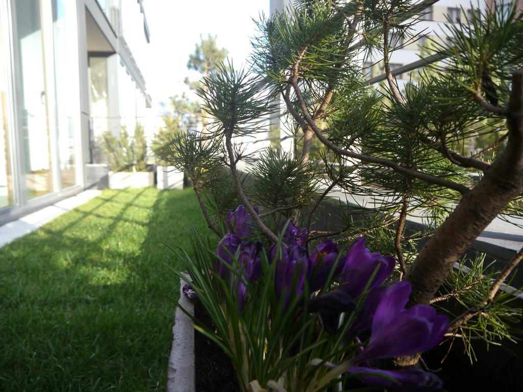 Garden Apartment Cracow- Shopping Mall 1Min, Underground Parking, Family Friendly, City Center Krasków Eksteriør bilde