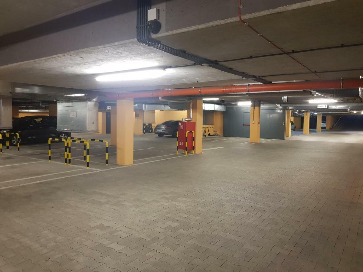 Garden Apartment Cracow- Shopping Mall 1Min, Underground Parking, Family Friendly, City Center Krasków Eksteriør bilde